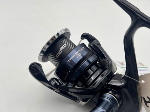 SHIMANO 25 TWIN POWER XD C3000HG