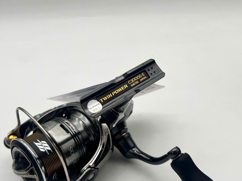 SHIMANO 24 TWIN POWER C2000S