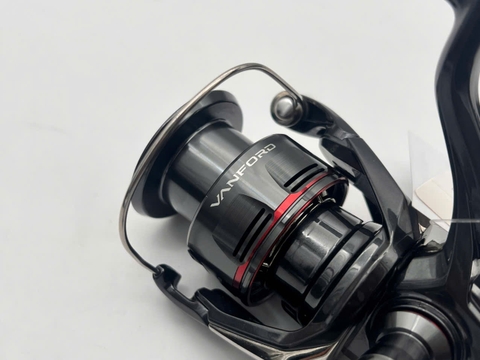 SHIMANO 24 VANFORD C3000HG