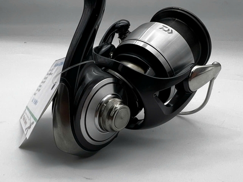 DAIWA 24 CERTATE LT3000-CH (USED)