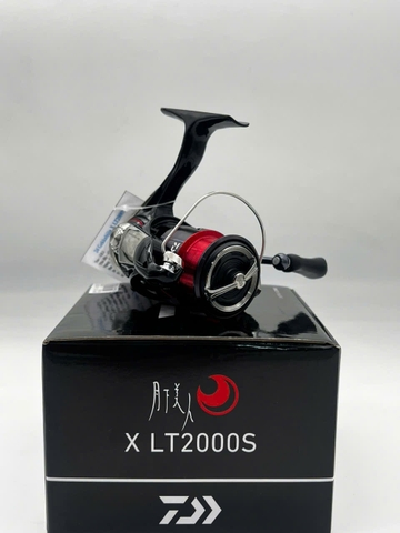 DAIWA GEKKABIJIN X LT2000S (USED)