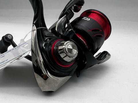 DAIWA GEKKABIJIN X LT2000S (USED)