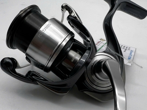 DAIWA 24 CERTATE FC LT 2500S