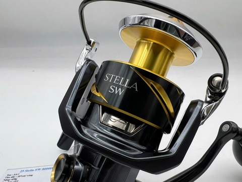 25 SHIMANO STELLA SW 8000HG (USED)