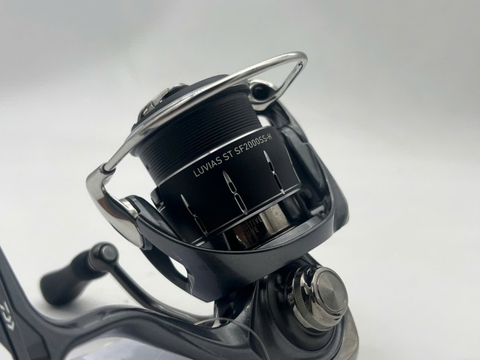 DAIWA 24 LUVIAS ST SF 2000SS-H (USED)