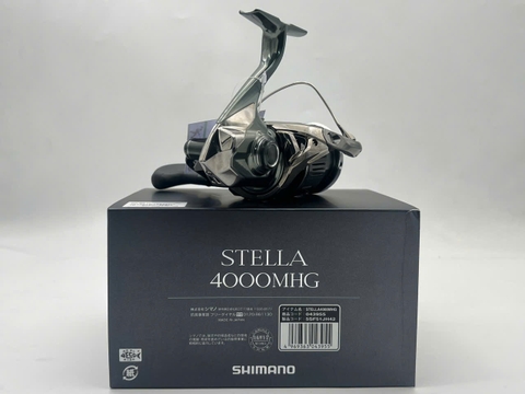 SHIMANO 22 STELLA 4000MHG (USED)