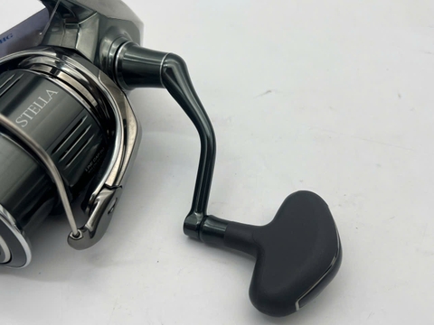 SHIMANO 22 STELLA 4000MHG (USED)