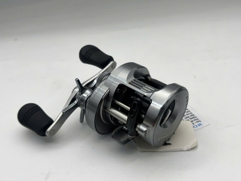20 SHIMANO CALCUTTA CONQUEST DC 100HG (USED)
