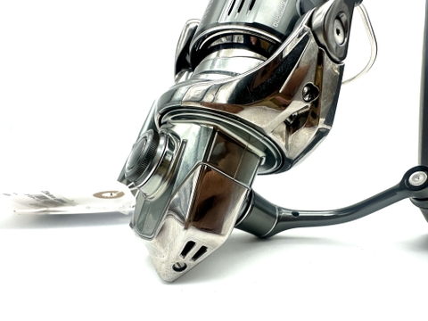 SHIMANO 22 STELLA C2000SHG (USED)