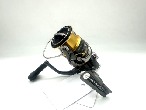 SHIMANO 20 TWIN POWER 3000MHG (USED)
