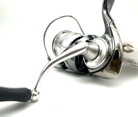 DAIWA 22 EXIST 2500S (USED)