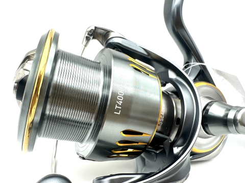 DAIWA 23 AIRITY LT4000-XH (USED)