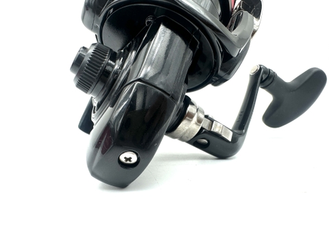DAIWA 19 CYGNUS 2500H-LBD (USED)