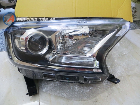 Đèn pha Ford Ranger - EB3B13W029SM