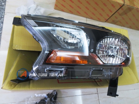 Đèn pha Ford Ranger XLS 2014(2018) - EB3Z13008EP, EB3Z13008EE