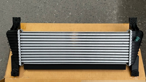 Két làm mát Turbo Ford Ranger - EB3G9L440AD | Phụ tùng Tiến An - 0964692266