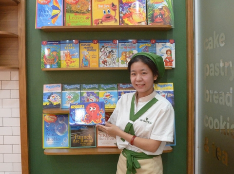 Chương trình tặng gần 100 cuốn sách nhân ngày 1/6