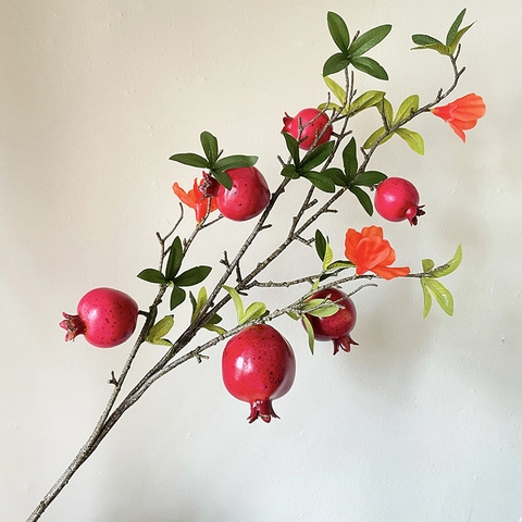 Cành lựu 6 quả có hoa đỏ, cam (80cm)