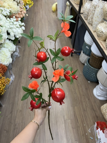 Cành lựu 6 quả có hoa đỏ, cam (80cm)