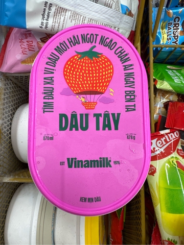 Kem Hộp Vinamilk Dâu tây - Hộp 870ml