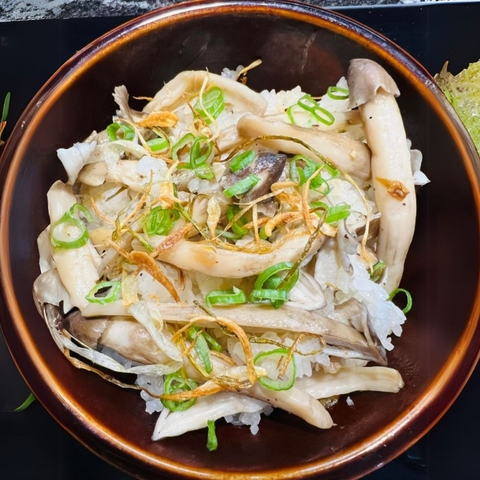 Nấm Mối Sạch Lý Tưởng - Khay 100g