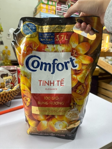 Comfort nước xả tinh tế hương nước hoa - túi 3,7Lít
