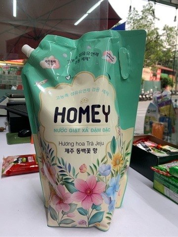 Nước giặt xả đâm đặc Homey hương hoa trà Jeju - túi 3,3L ( mua 1 tặng 1)