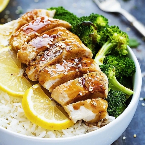 Lườn gà tươi Ogari loại 1 - Khay 400g (+/-)