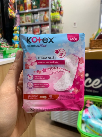 Băng vệ sinh Kotex hoa anh đào siêu mỏng Không Cánh 23cm - bịch 8 miếng