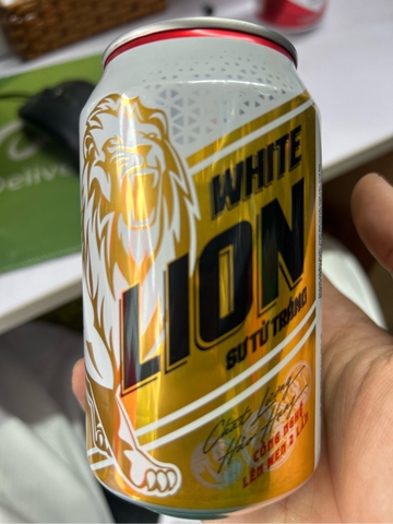 Bia sư tử trắng - Lon 330ml