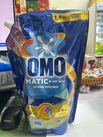 OMO nước giặt Matic chuyên gia cửa trước Hương tươi mát + giữ màu - túi 1,8kg