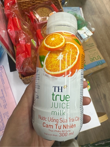 Nước sữa trái cây Cam TH - Chai 300ml