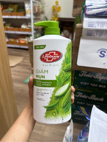 LIFE BUOY Sữa Tắm Giảm mụn lưng Trà xanh Khổ qua - chai 800g