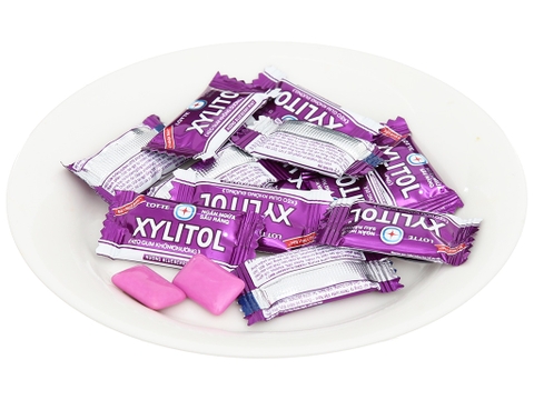 Kẹo gum không đường Lotte Xylitol hương Blueberry Mint - Cái 2,9g