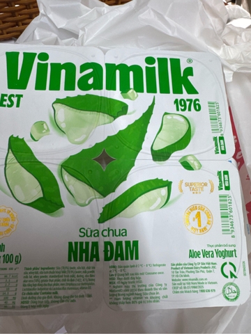 Sữa chua Vinamilk Nha đam có đường - Hộp 100g