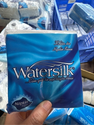 Khăn ăn WaterSilk 1 lớp 120 tờ/gói 210*210mm