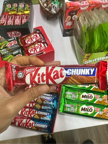 Kẹo xốp Kitkat Chunky socola sữa Nestle' - thanh 38g