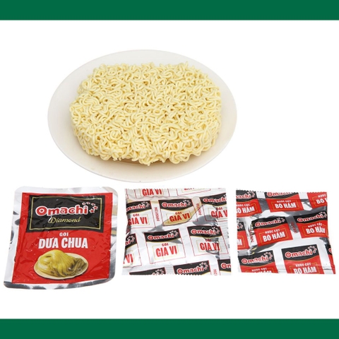 Mì Omachi Diamond bắp bò hầm dưa chua - Gói 121g