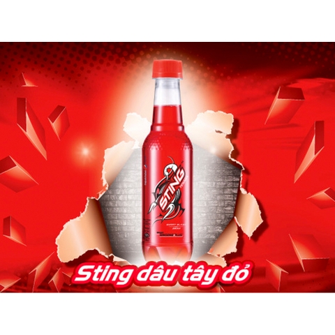 Nước tăng lực Sting Dâu - chai 330ml