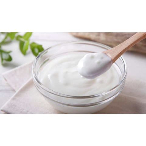 Sữa chua TH Trái cây tự nhiên - Hộp 100g
