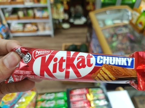 Kẹo xốp Kitkat Chunky socola sữa Nestle' - thanh 38g