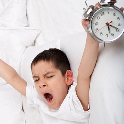 Điều Chỉnh Giấc Ngủ Cho Trẻ Trước Khi Tựu Trường Hiệu Quả