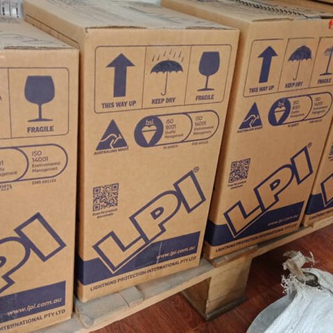 Stormaster ESE 15 kim thu sét Úc bán kính bảo vệ 51m