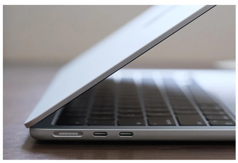 Macbook Air M2 13 like new