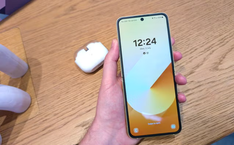 Galaxy Z Flip 6
