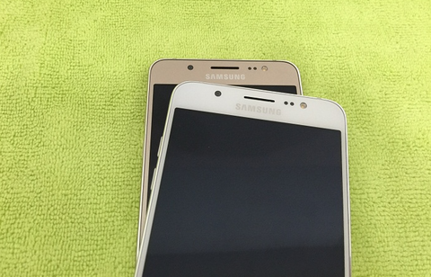 Galaxy J7