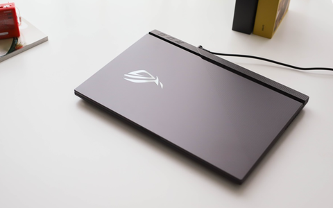 ASUS ROG Strix G17 G713RM