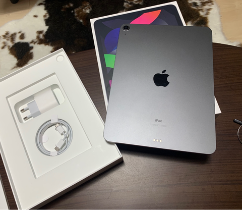 IPad air 4