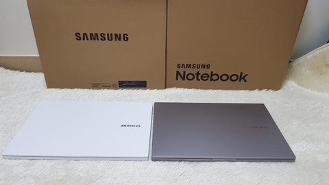 Samsung galaxy plus 2 NT551XDA i7