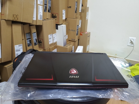 MSI GP63 Leopard 8RE